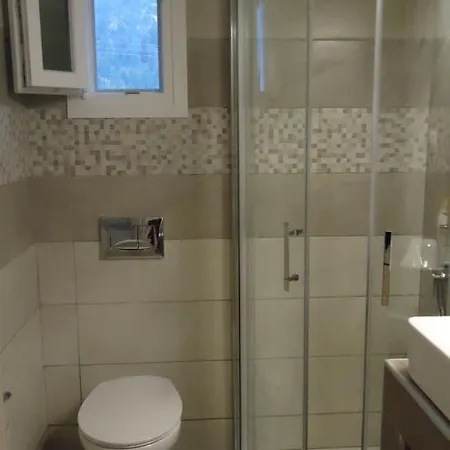 House Of Garden Dragano